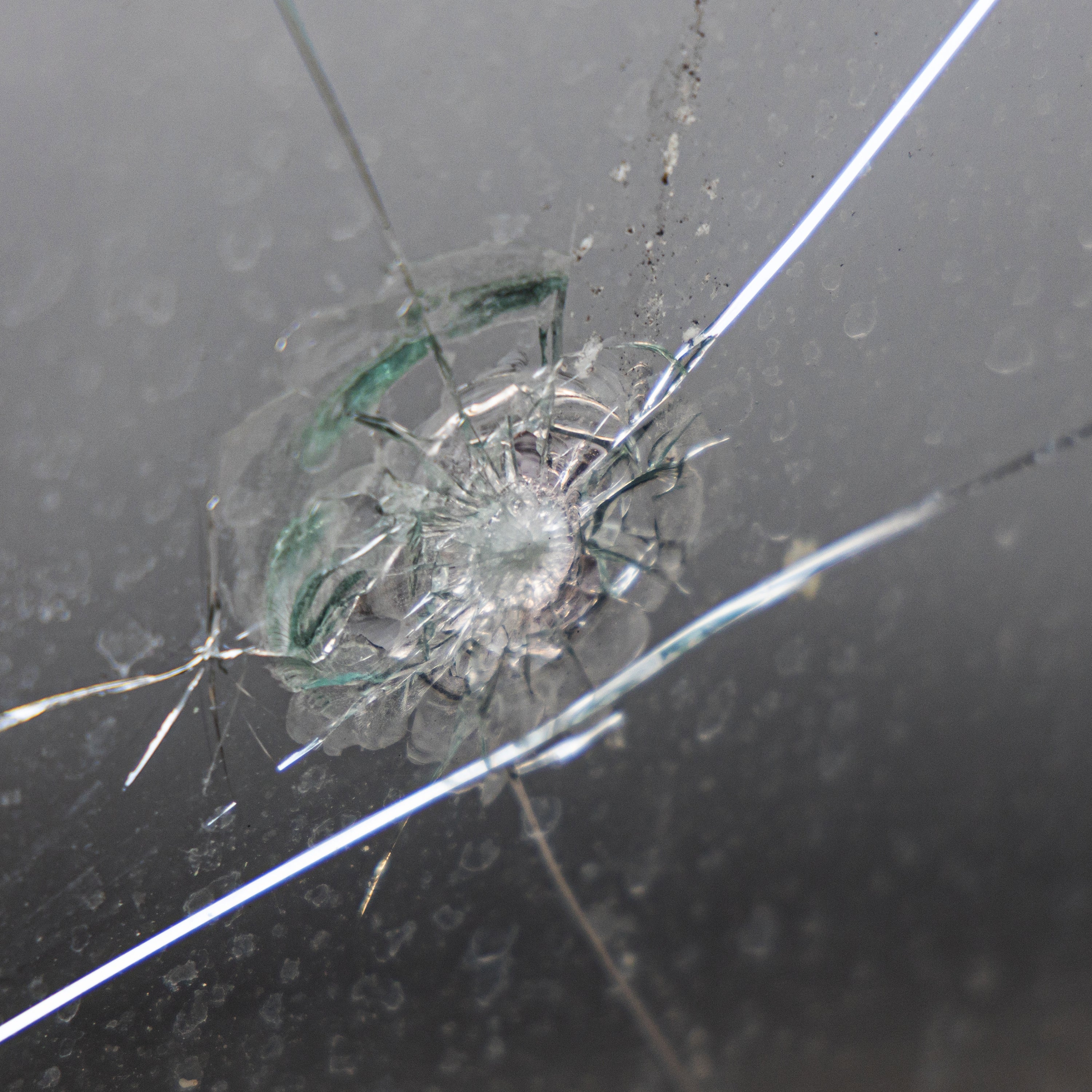 Autoglas-Reparatur in NRW | Vest Automotive – Partner von AUTOGLAS Spezialist